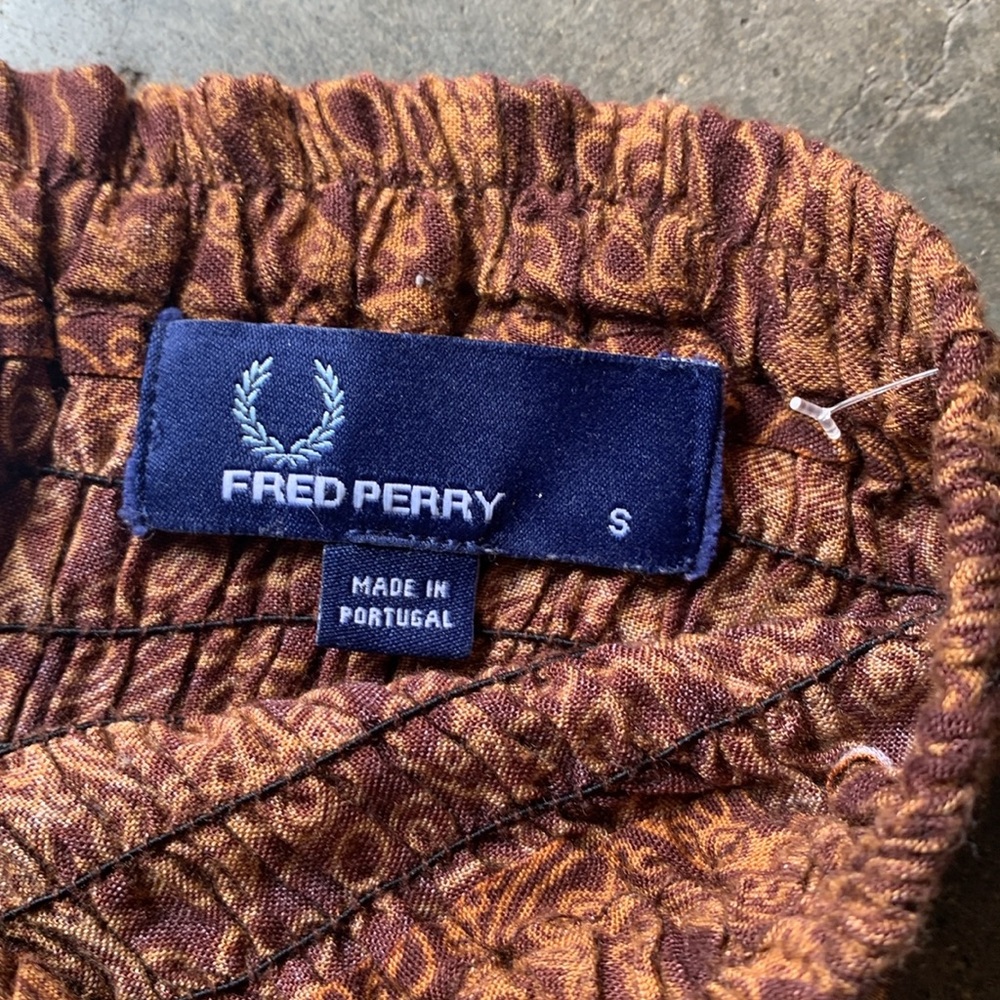 Fred Perry - Picture 2 of 2
